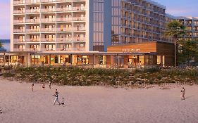 Delta Hotels by Marriott Virginia Beach Bayfront Suites